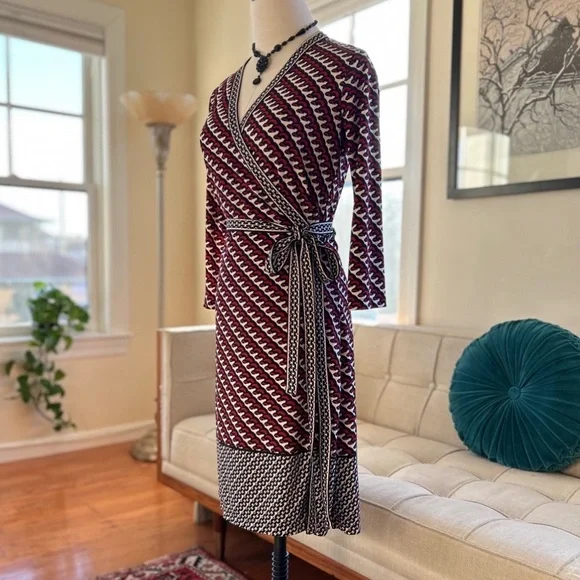 Max Studio (True) Wrap Dress - Picture 2 of 8